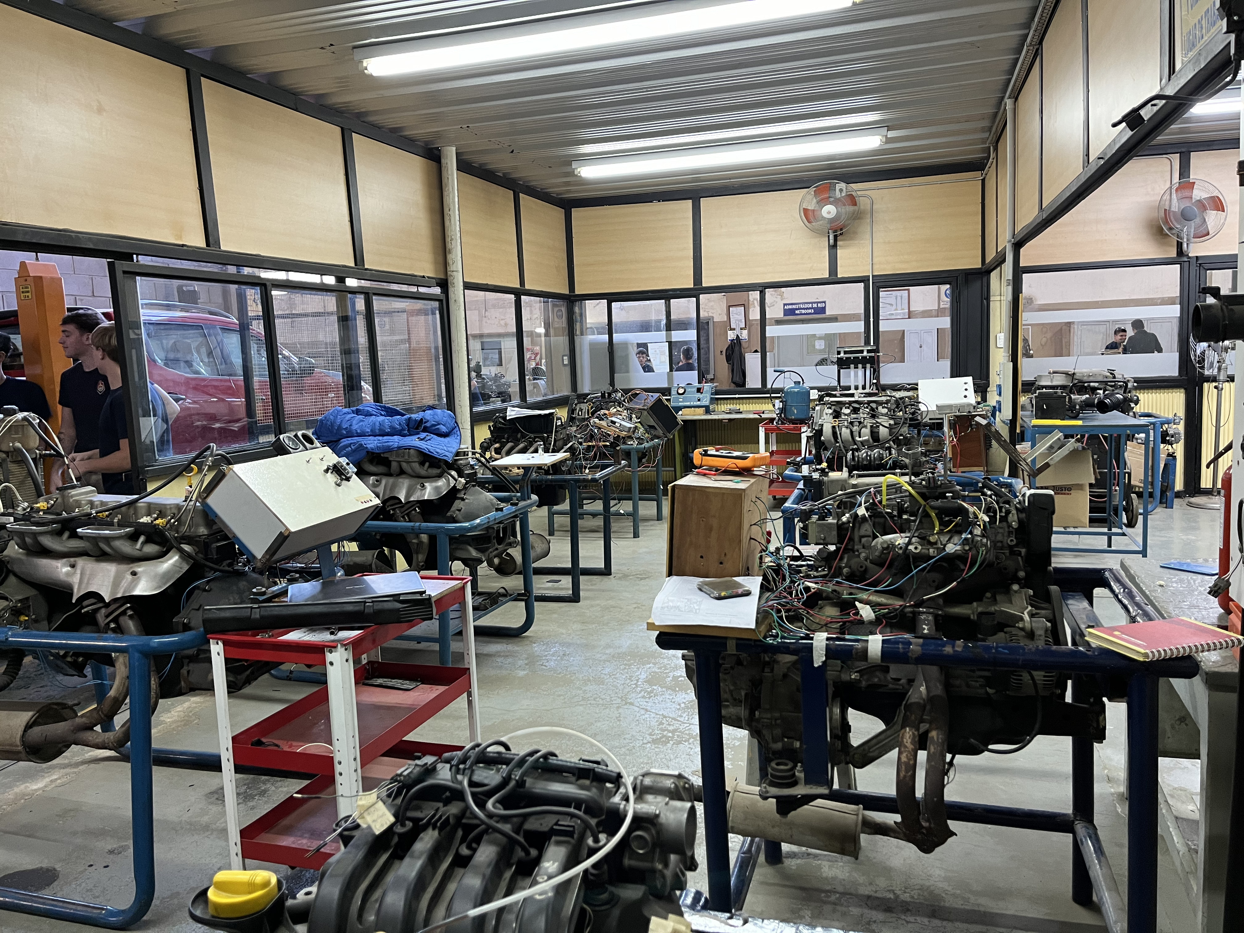 Taller de automotores